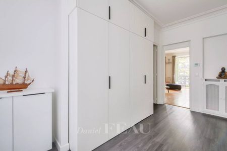 Location appartement, Paris 10ème (75010), 6 pièces, 151 m², ref 86398705 - Photo 4
