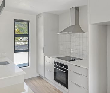 Townhouse Living - Photo 5