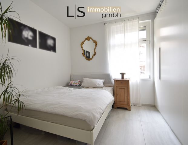 *Neubau im alten Gewand* Kernsanierte Altbau-Etagenwohnung in begehrter Wohnlage! - Photo 1