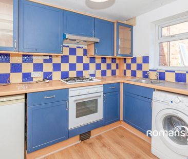 Chiltern Court, Fawcett Road, Windsor, SL4 - Photo 4