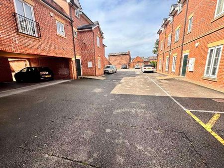 Cross Yards Standishgate Wigan, WN1 - Photo 3