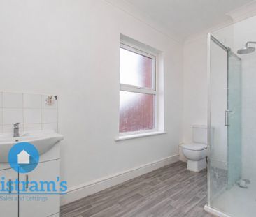 2 bed Apartment for Rent - Photo 5