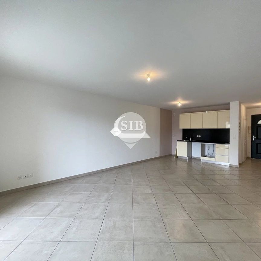 Location Appartement 1 pièce 42m² MONTLHERY 91310 - Photo 1