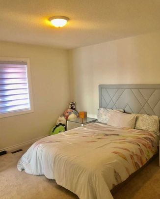 For Lease - 14 Travers Gate, Springwater, Ontario - Photo 1