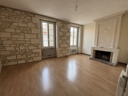 Location Appartement 1 pièce 31m² ANGOULEME 16000 - Photo 3