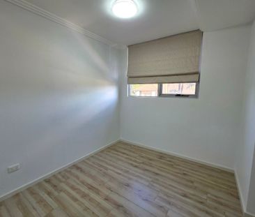 View Wednesday at 3pm - 3.15pm - Photo 2