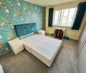 Prebends Field, Gilesgate, Durham, DH1 - Photo 4