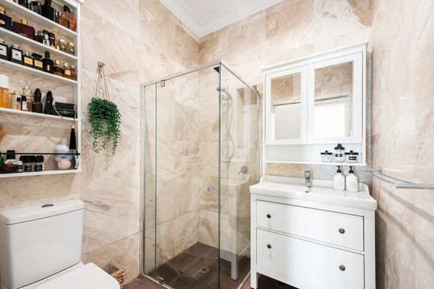 Charming Family Home with a Touch of History and Modern Conveniences - Photo 1