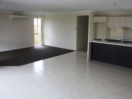 58 Scarborough Circuit, 4740, Blacks Beach Qld - Photo 5