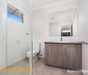 FAMILY HOME IN BOOROOMA - Photo 3