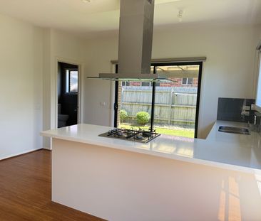 3/116 Kanooka Grove, Clayton VIC 3168 - Townhouse For Rent | Domain - Photo 1