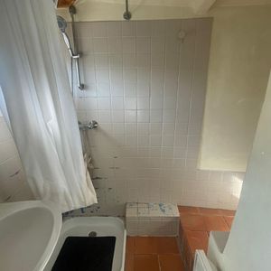 T1 Meublé Centre historique - Photo 3