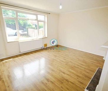 Doddsfield Road, Britwell, Slough, SL2 - Photo 1