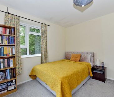 3 bedroom duplex to rent - Photo 2