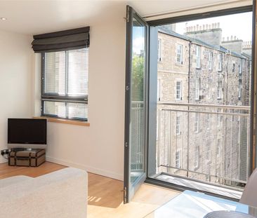 2 bedroom apartment to rent - Photo 5