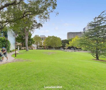 209/245 Pacific Highway North Sydney - Photo 2