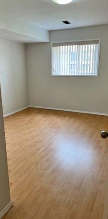 1 BEDROOM SUITE FOR RENT - Wifi & Utilities included - Photo 1