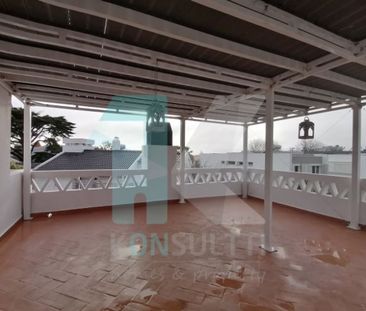 4 room luxury House for rent in Cascais e Estoril, Portugal - Photo 2