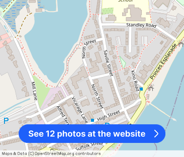 North Street, Walton On The Naze - Photo 1