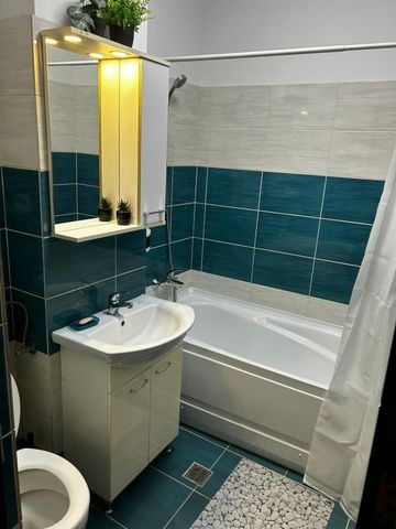 Berceni metrou etaj 5 plus mansarda studio - Fotografie 5