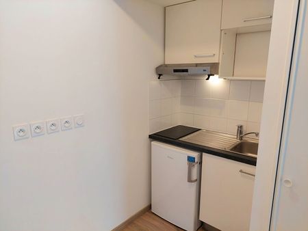 A Louer - Nantes Joneliere - Appartement 2 Pièces De 42.45 M² - Photo 2