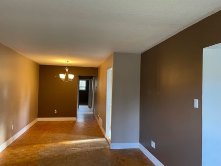 For Lease - 7 Mandrain Crescent, Brampton, Ontario - Photo 5