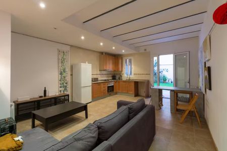 Carrer de Tapioles, Barcelona, Catalonia 08004 - Foto 5