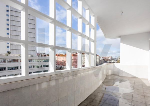 Apartamento T3 em Lisboa