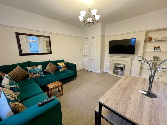 2 bedroom flat to rent - Photo 1