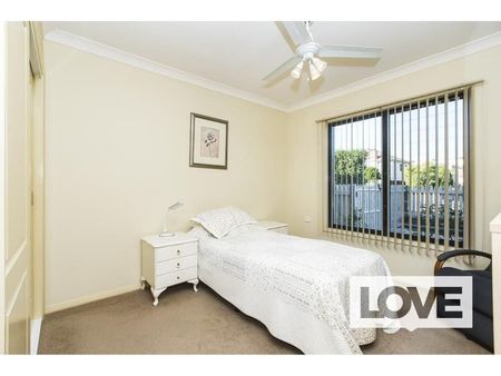 4/55-59 Griffiths Street, Charlestown, NSW, 2290 - Photo 3