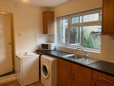 1 Bedroom Apartment To Rent in Lenton - Photo 5