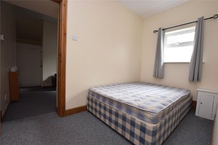 13, Brookfield Road, Meanwood, Leeds, LS6 4EJ - Photo 2