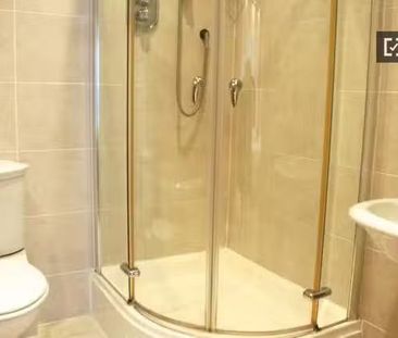 Fantastic 2 Bed Apartment with Balconies in Howth, Dublin - Photo 4