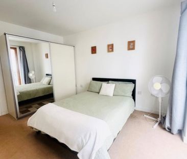 2 Bed Flat, Oyster Court, SE17 - Photo 5