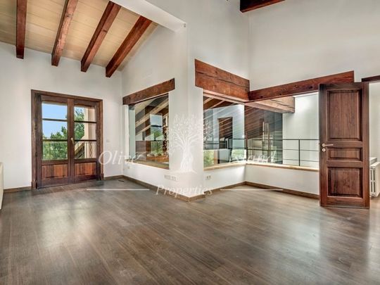 4 room luxury House for rent in Esporles, Spain - Photo 1