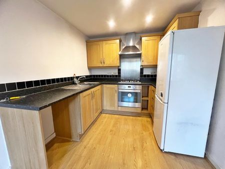 2 bedroom apartment to rent - Photo 4