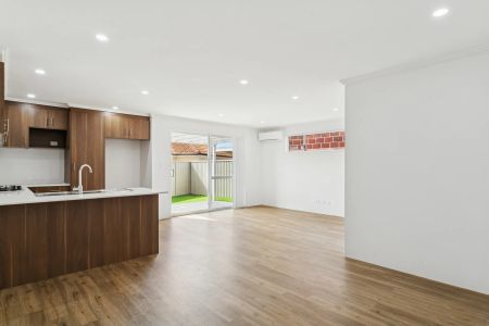 Stylish home Offering Space, Comfort and Convenience - Photo 3