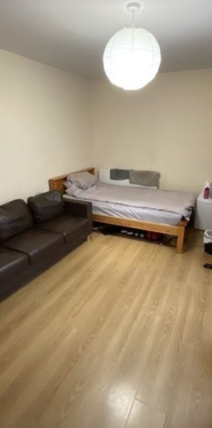 Room in a Shared House, Palmerston Road, SO14 - Photo 1