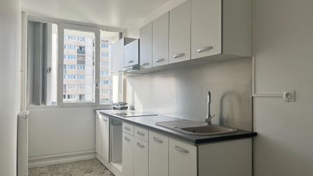 Appartement a louer Aubervilliers - Loyer €990/mois charges comprises ** - Photo 4
