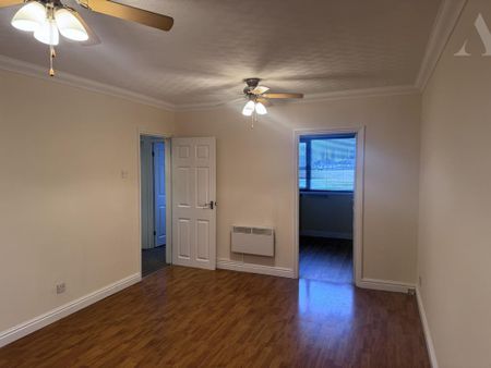 2 bedroom maisonette to rent - Photo 2