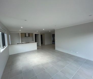 Brand New Family Home! - Photo 1