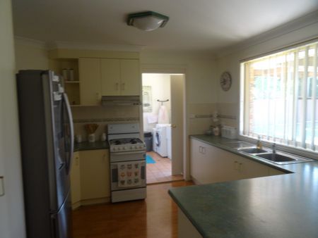 127 Garden Street, Tamworth - Photo 3