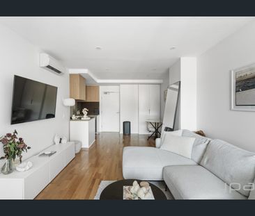 In the heart of it all! - Photo 1