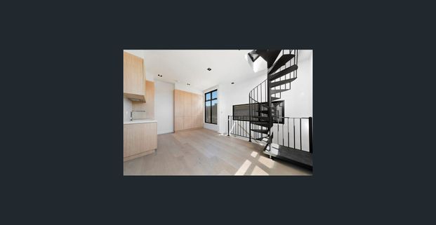 PRIME POSITION - Photo 1