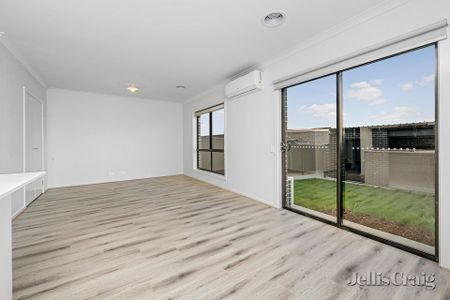 5 Raptor Lane, Winter Valley - Photo 4