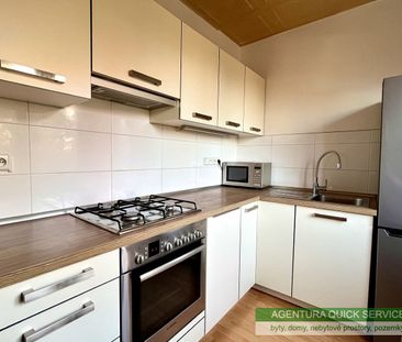 Pronájem bytu 2+1 53 m² - Photo 2
