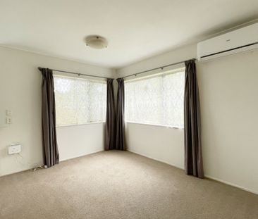 3 BEDROOM - BRICK AND TILE - PRIVATE ROAD - GARAGE - Photo 6