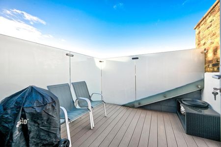 2 Bed Flat, St Dunstan's Road, W6 - Photo 4