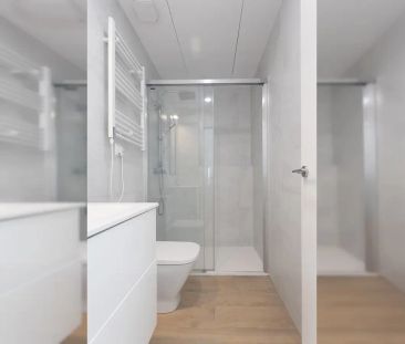Room in a shared 8-bedroom apartment for rent in Gaztambide - Foto 3