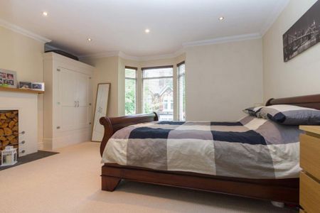 4 bedroom house to rent - Photo 3